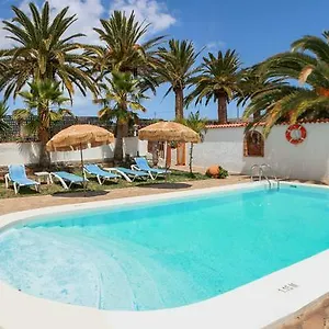 El Castillo Country house